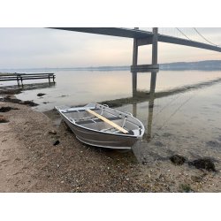 MODELL AQUARIB 4000 AKTION Dieser Monat mit Bootstrailer / Slipwagen mit Bugrad und Anh�ngerkupplung